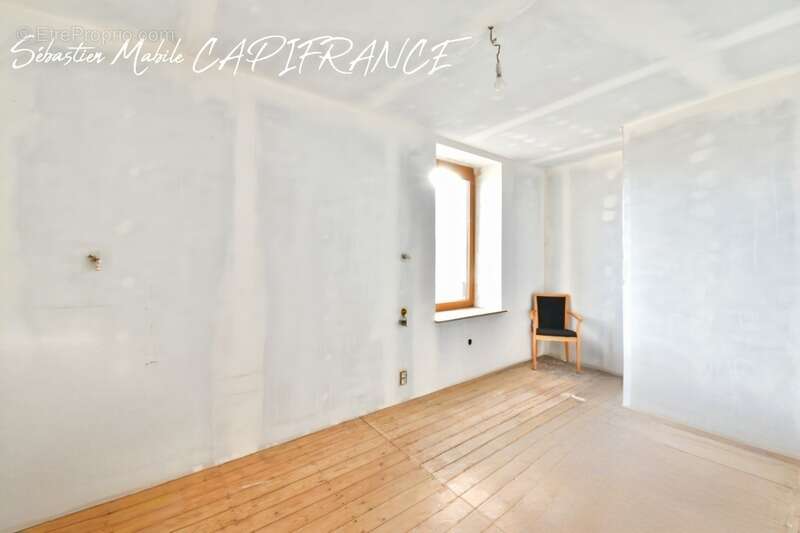 Maison à BAGUER-PICAN