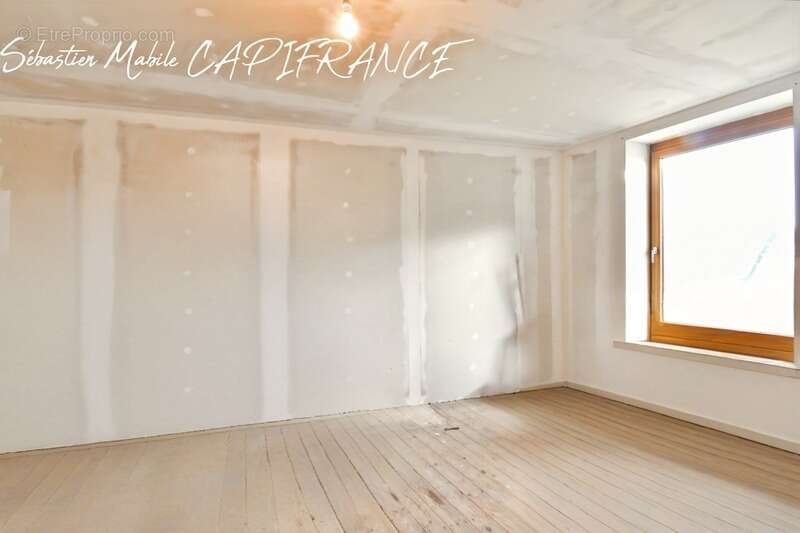 Maison à BAGUER-PICAN