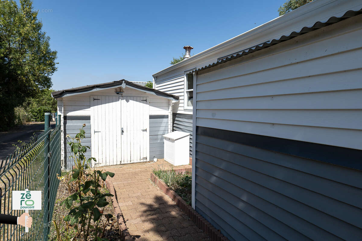 Maison à SAINT-CYR-EN-TALMONDAIS