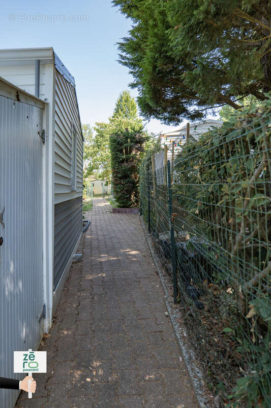 Maison à SAINT-CYR-EN-TALMONDAIS