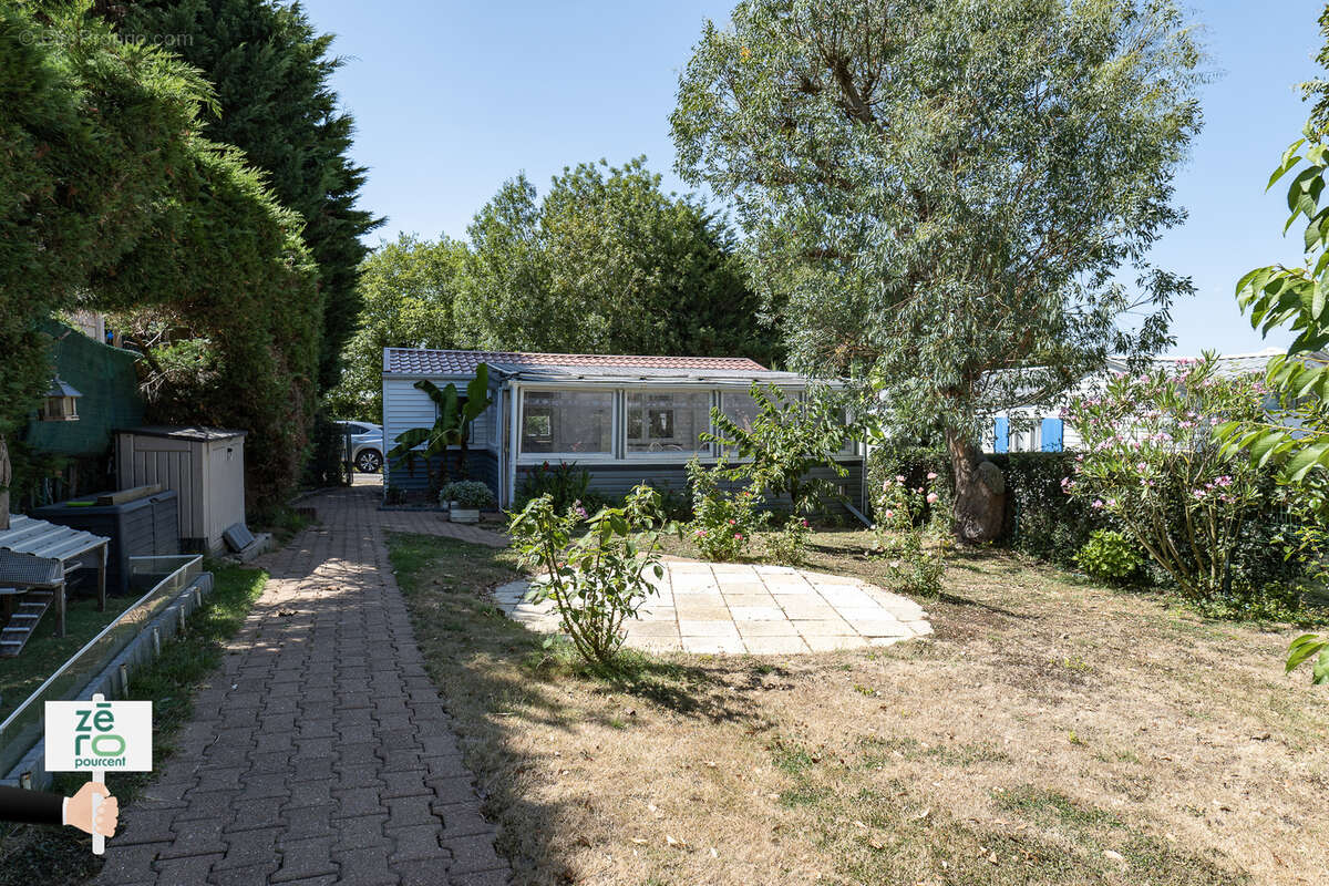 Maison à SAINT-CYR-EN-TALMONDAIS