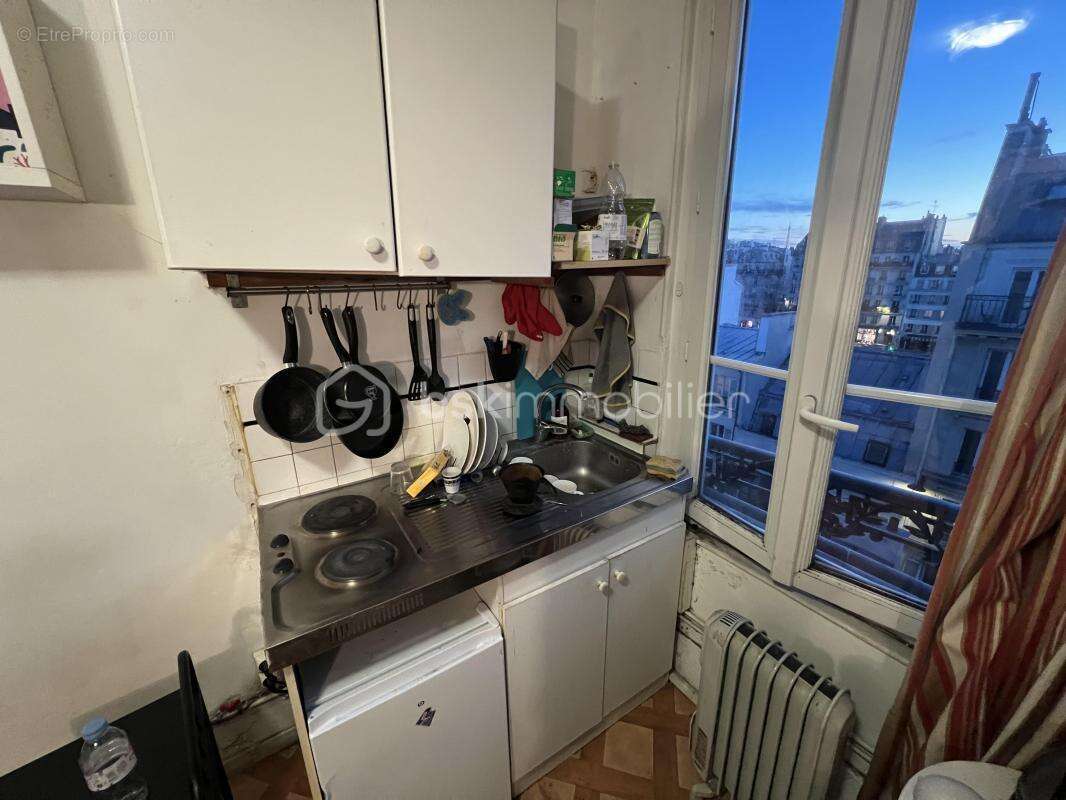 Appartement à PARIS-17E
