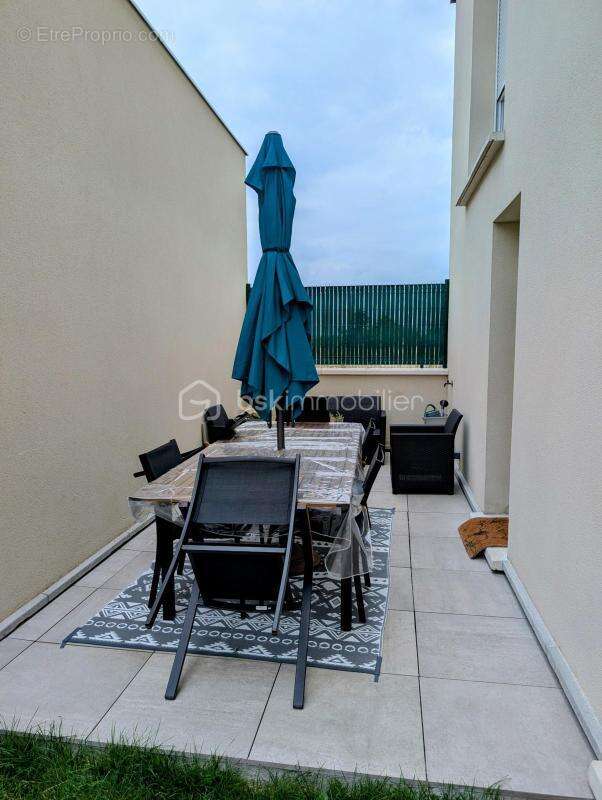 Appartement à BALLAINVILLIERS