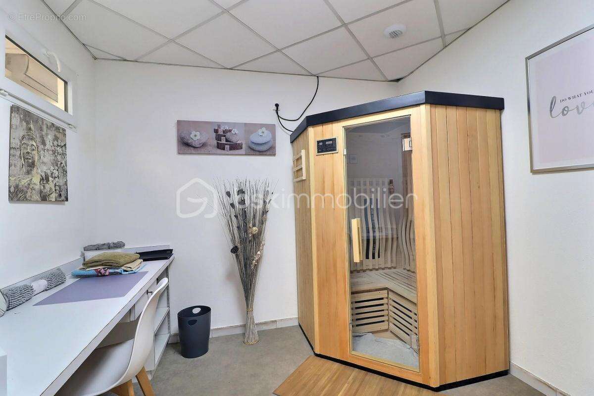 Commerce à LE BEAUSSET