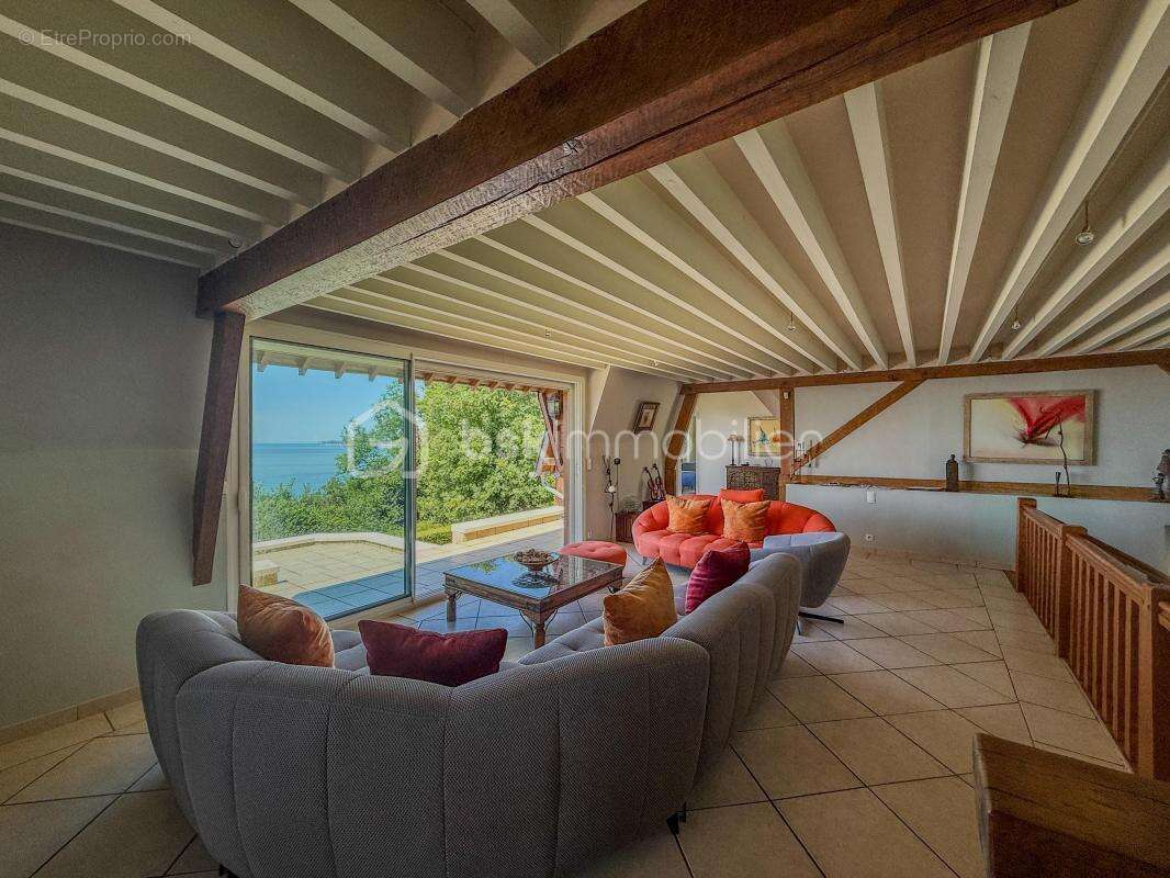 Maison à VILLERVILLE