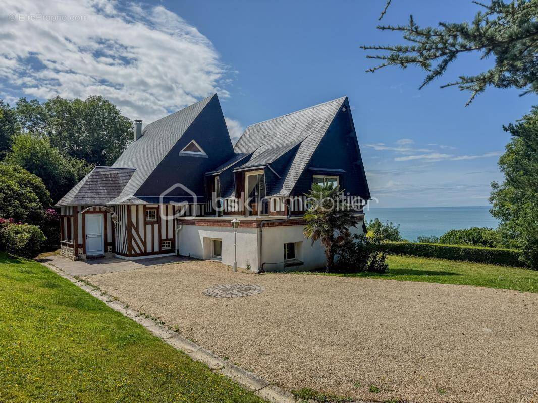 Maison à VILLERVILLE