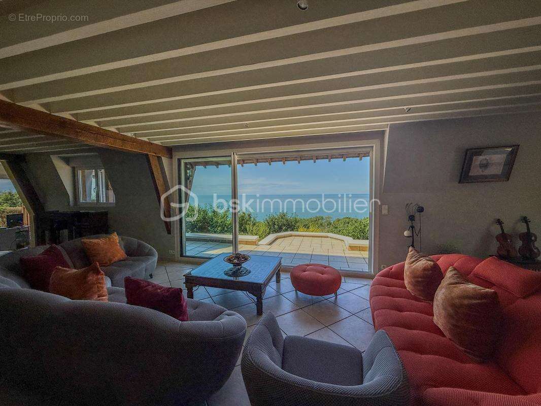 Maison à VILLERVILLE