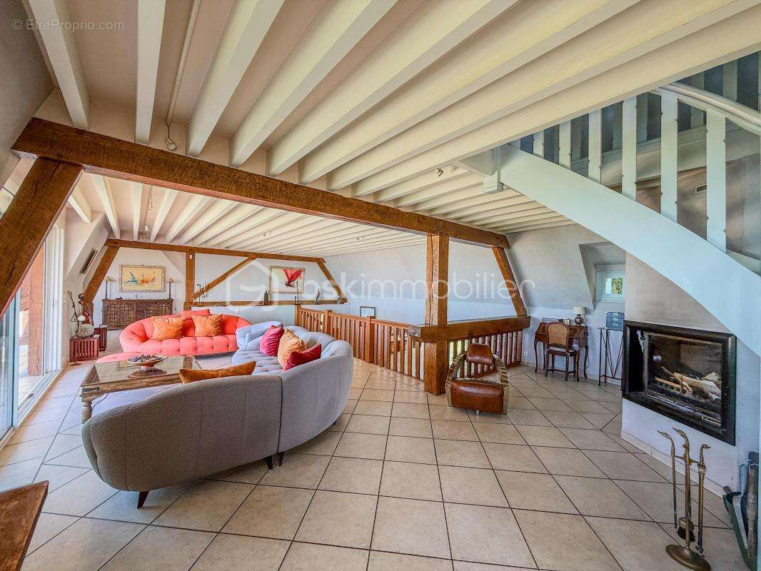 Maison à VILLERVILLE