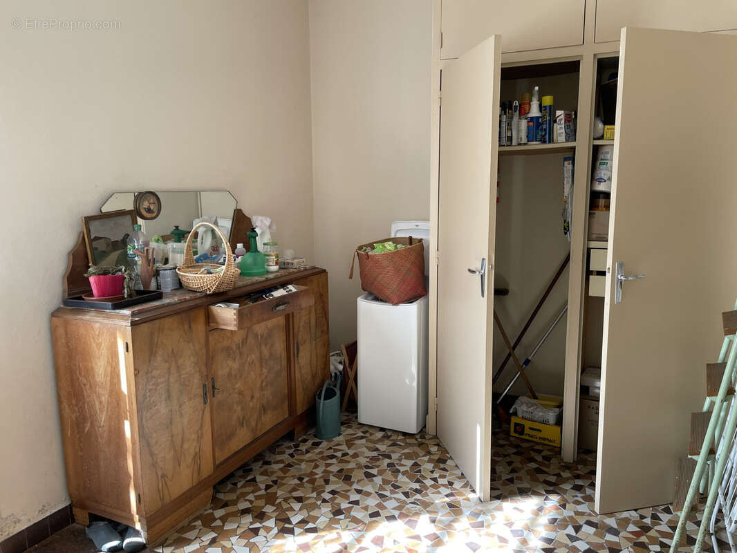 Maison à MOULIETS-ET-VILLEMARTIN