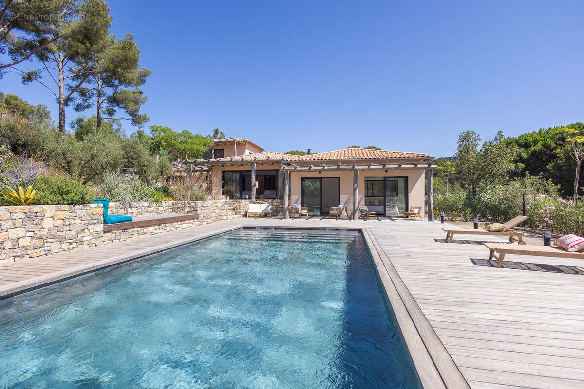 Maison à LA CROIX-VALMER