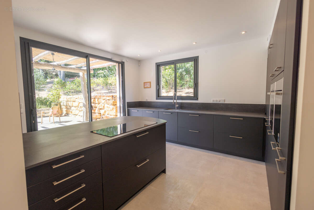 Maison à LA CROIX-VALMER