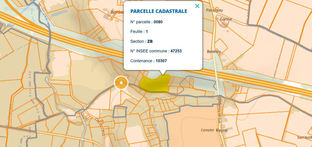 Terrain à SAINTE-MARTHE