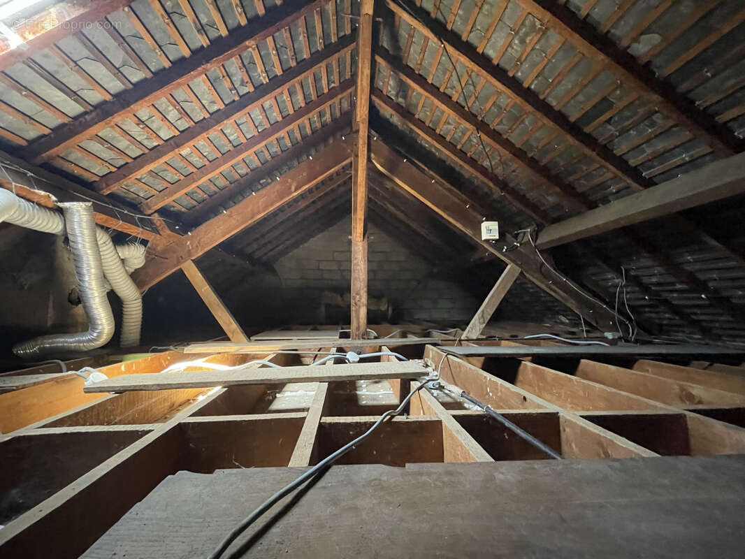 Maison à LA CHAPELLE-LAUNAY