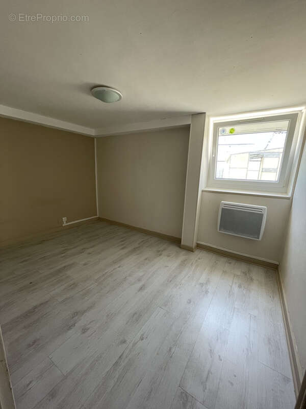 Maison à LA CHAPELLE-LAUNAY