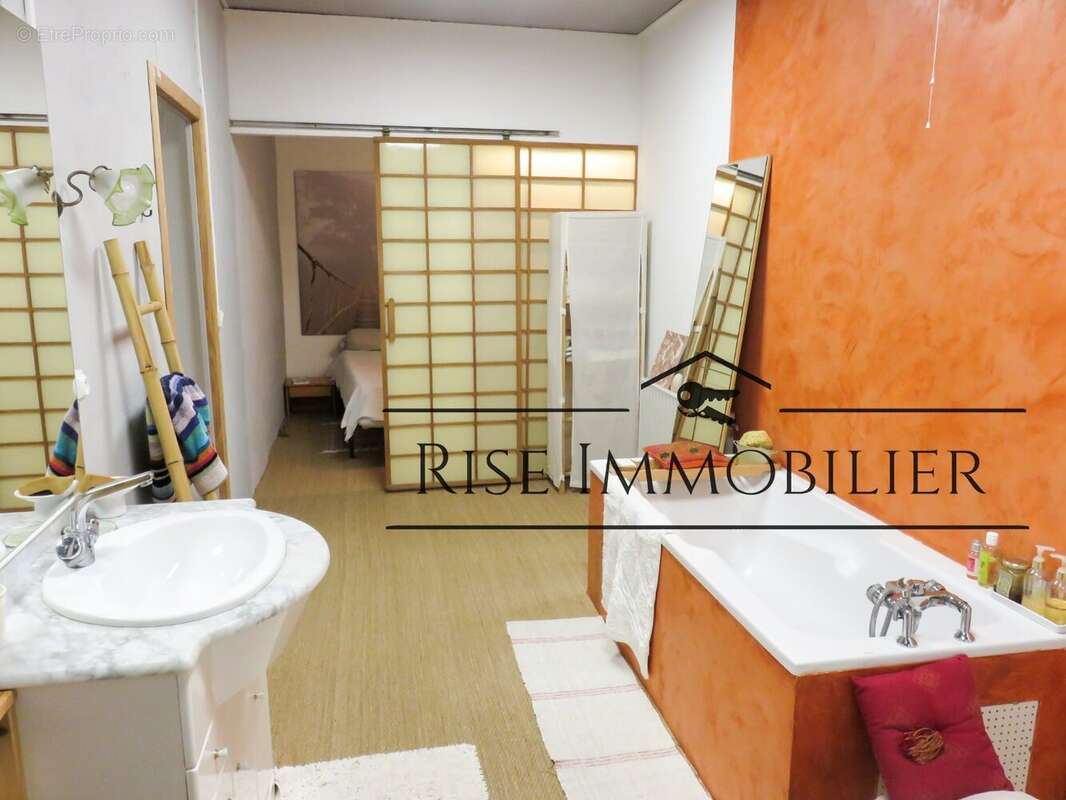 Maison à LEZIGNAN-CORBIERES