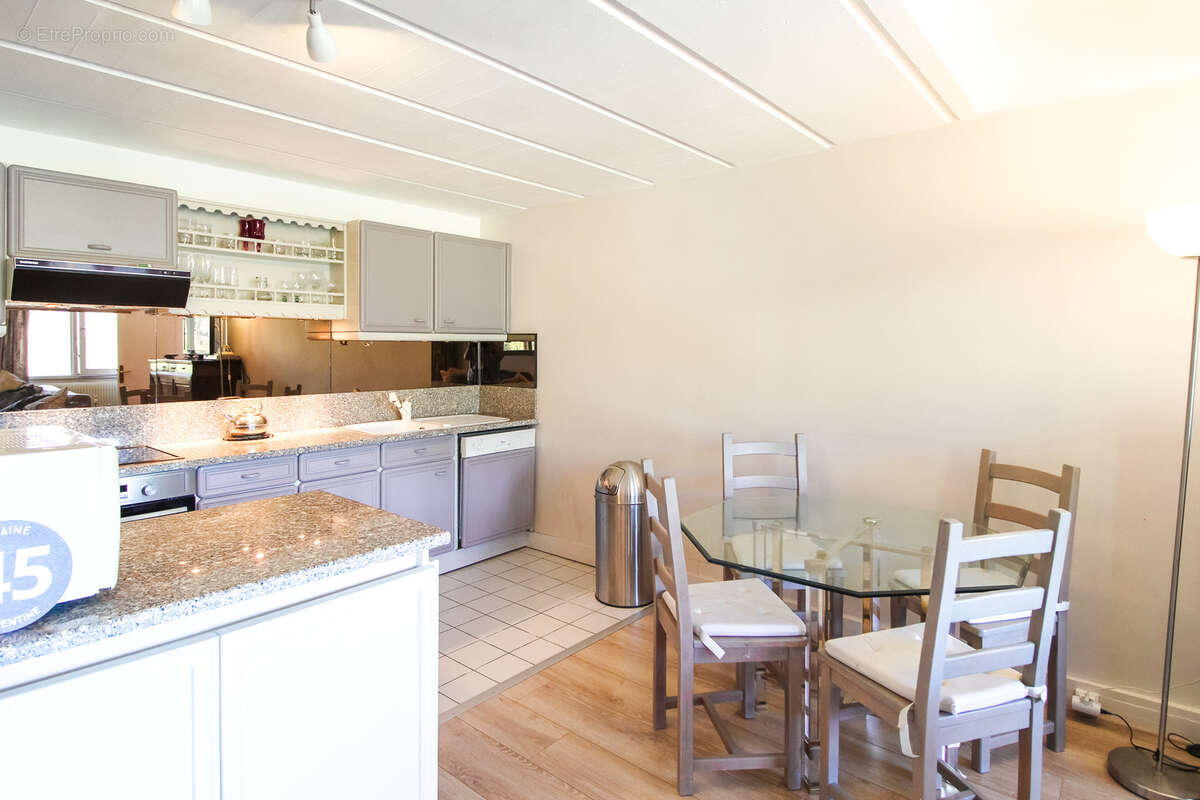 Appartement à CLUSES