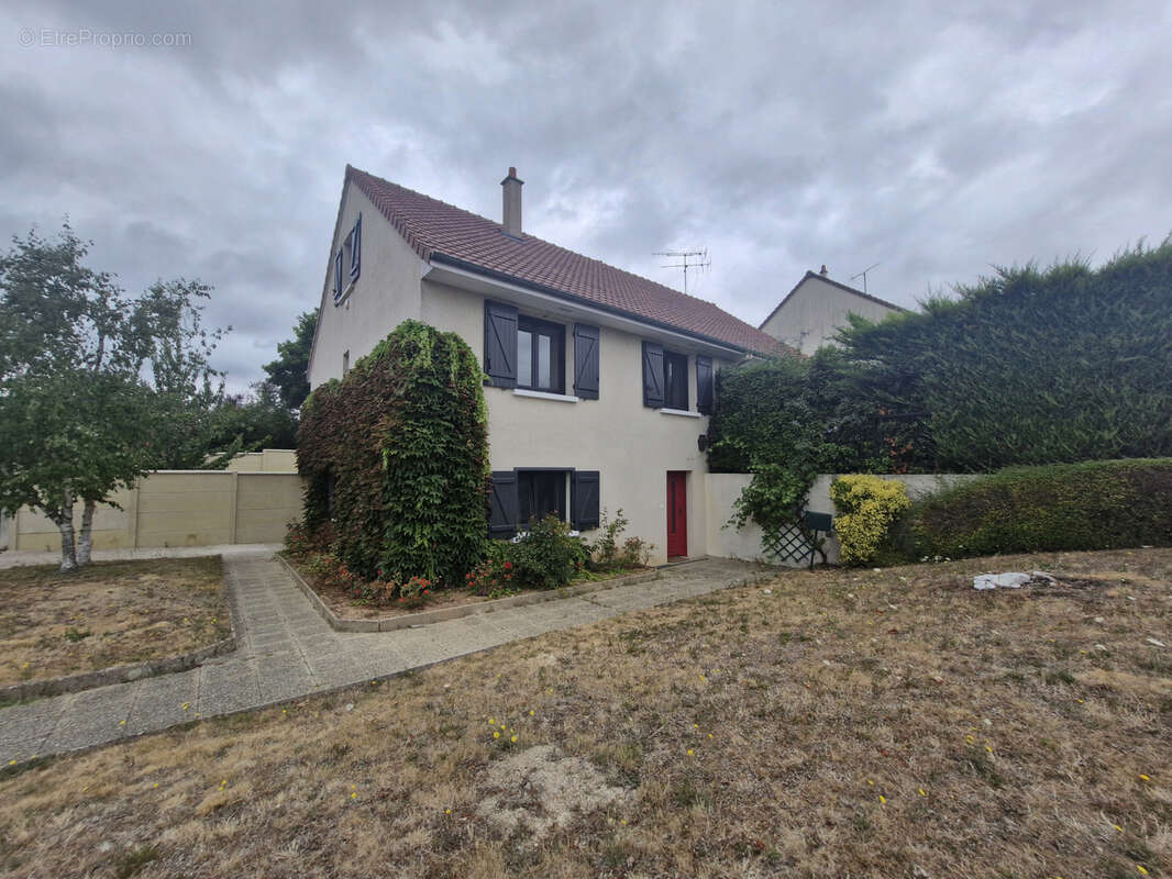 Maison à SAINT-OUEN