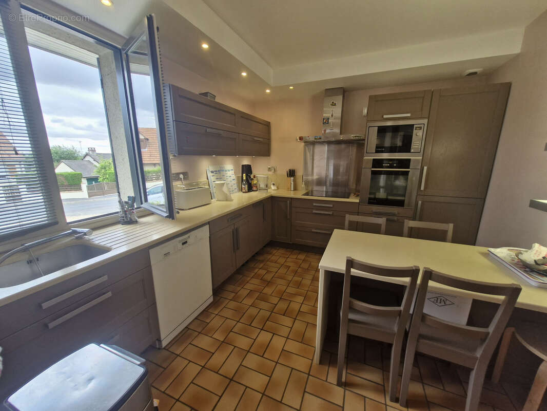 Maison à SAINT-OUEN