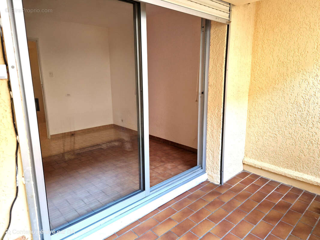Appartement à SIX-FOURS-LES-PLAGES