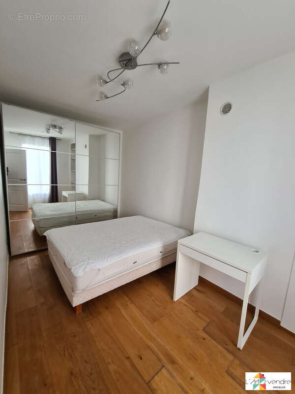 Appartement à PARIS-11E