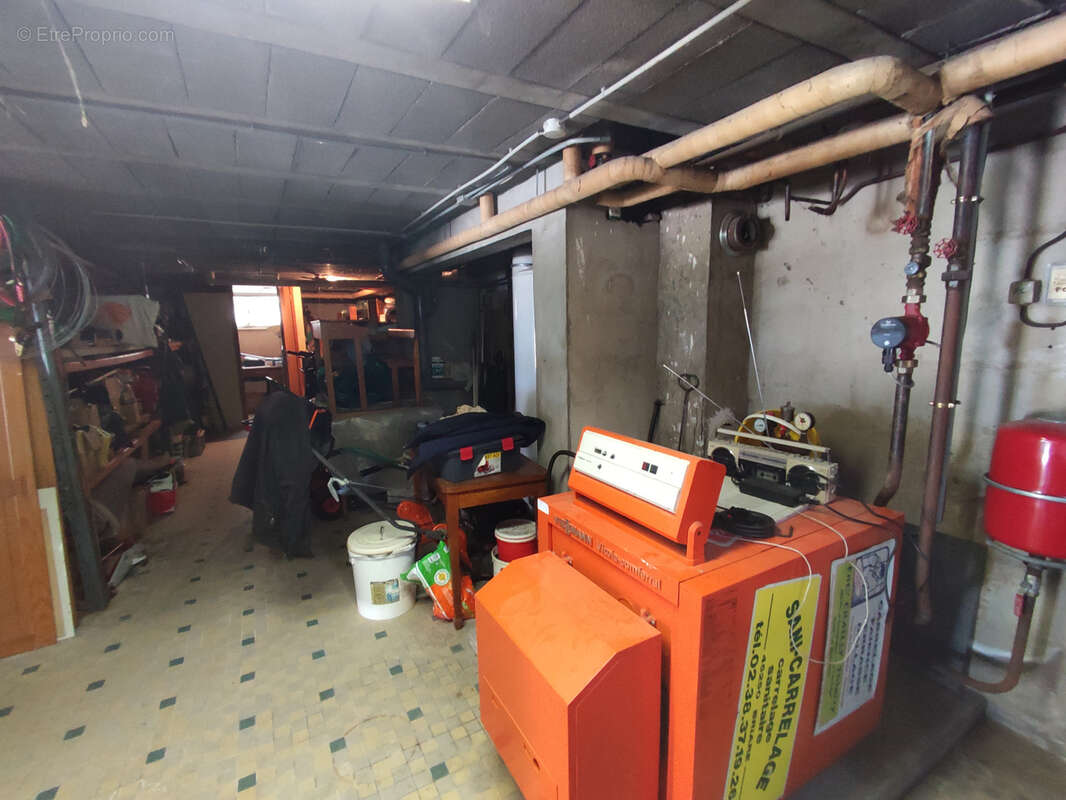 Maison à OUZOUER-SUR-TREZEE