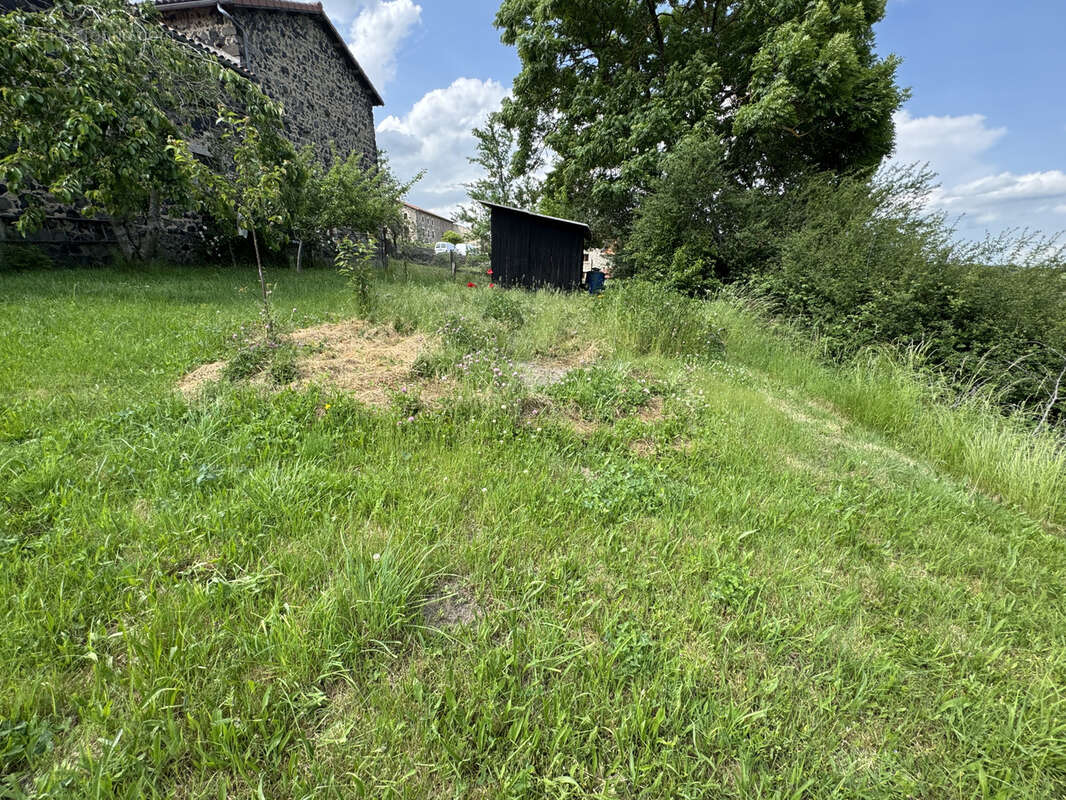 Maison à ROCHE-EN-REGNIER
