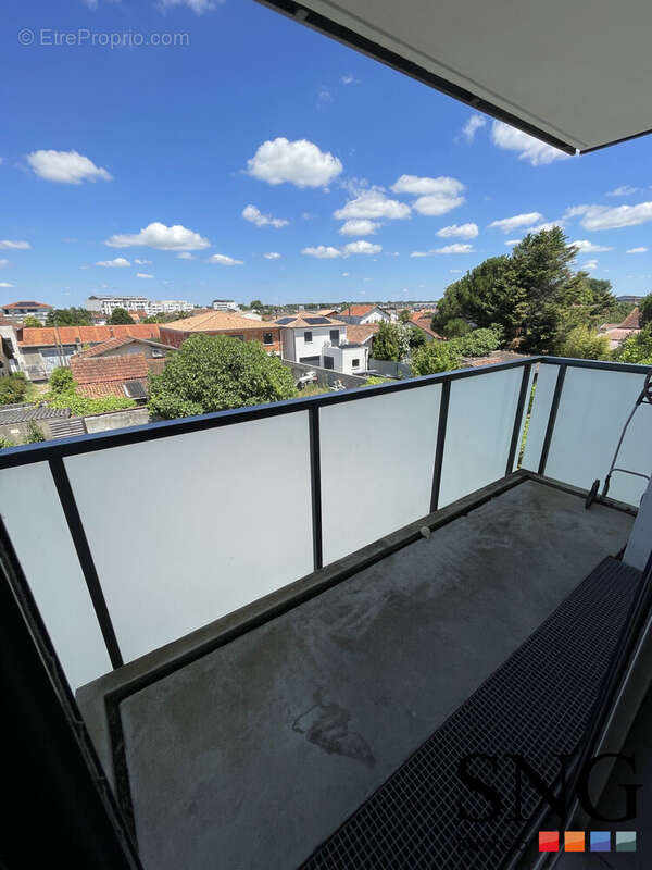 Appartement à CENON