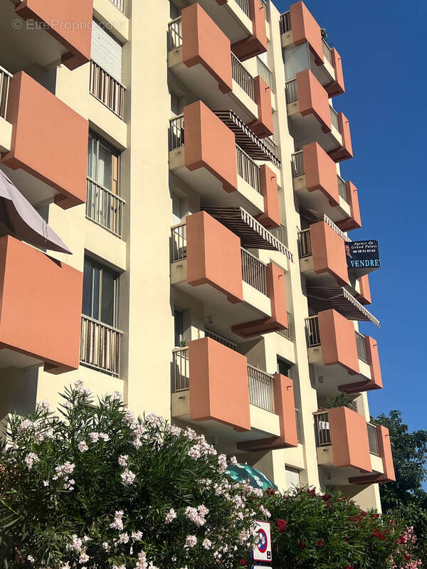 Appartement à MENTON