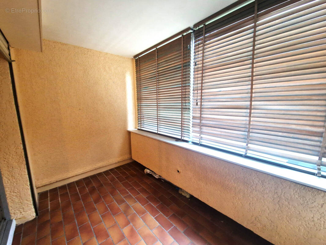 Appartement à SIX-FOURS-LES-PLAGES