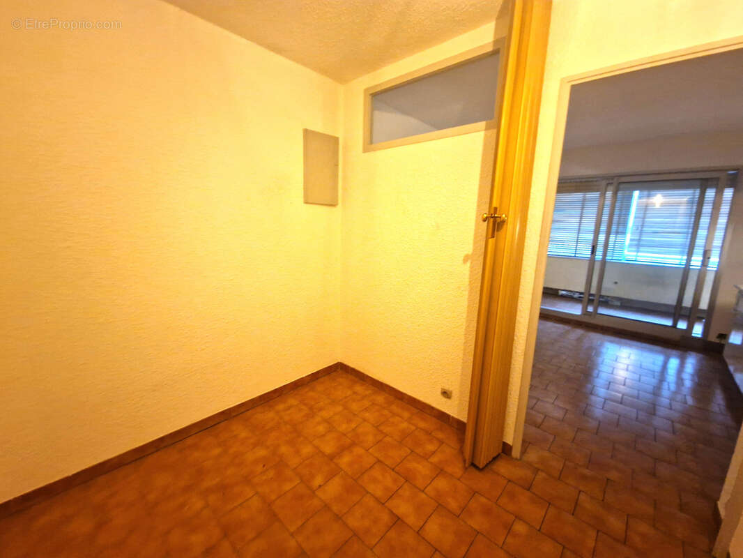 Appartement à SIX-FOURS-LES-PLAGES