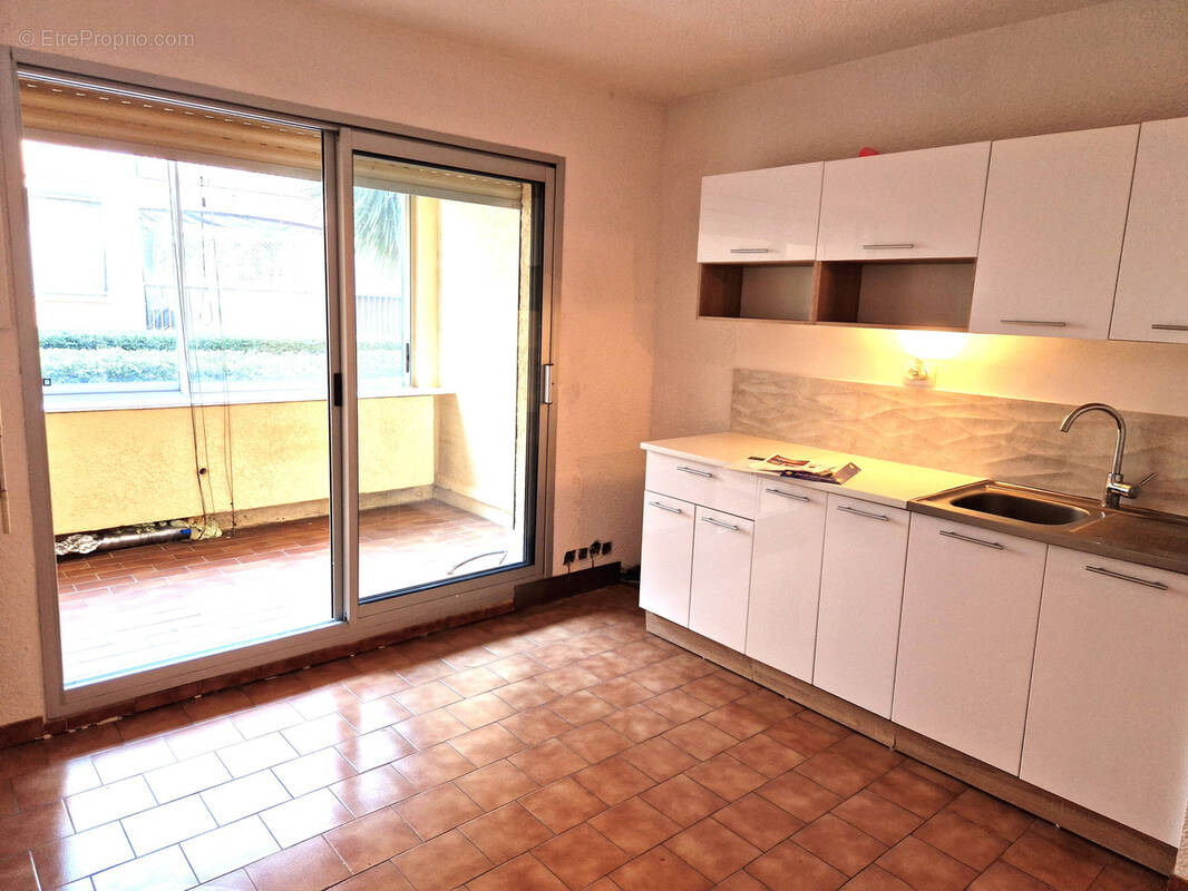 Appartement à SIX-FOURS-LES-PLAGES