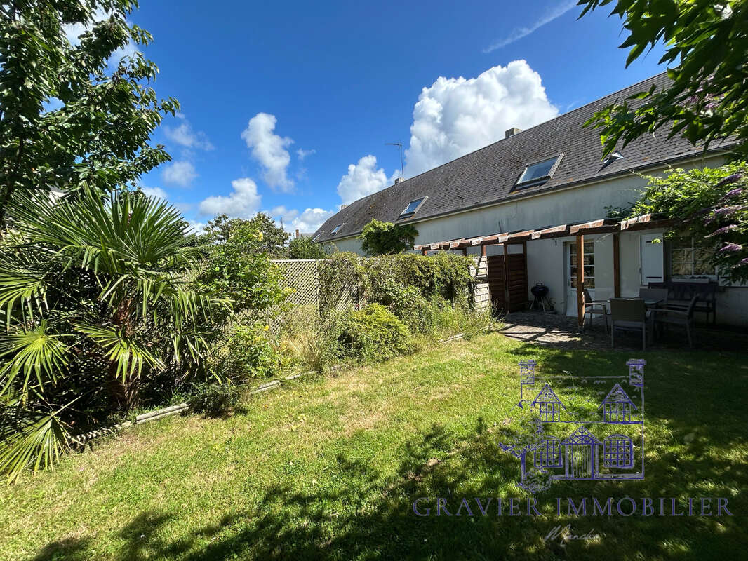 Maison à SAINT-GERMAIN-SUR-AY