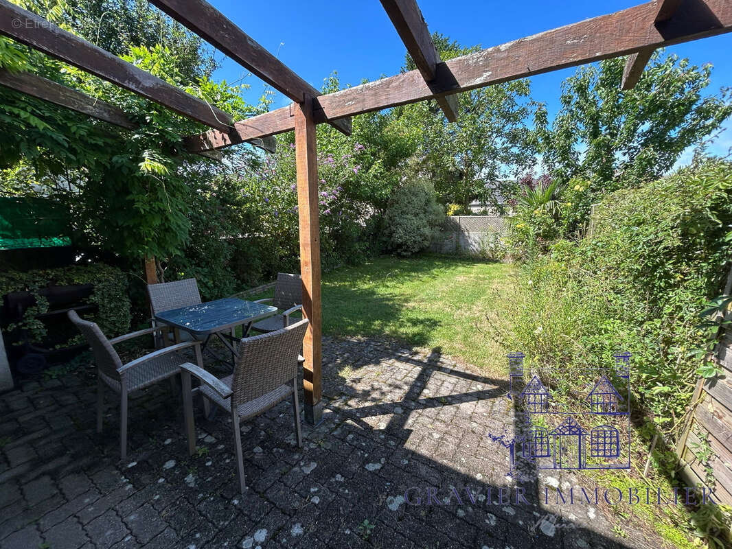 Maison à SAINT-GERMAIN-SUR-AY