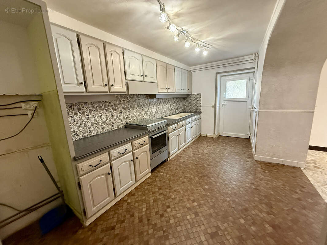 Maison à TRUCY-SUR-YONNE