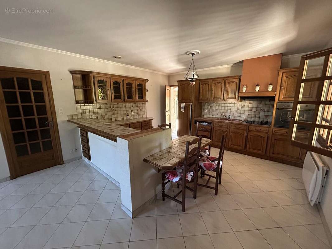 Maison à VERS-PONT-DU-GARD