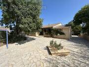 Maison à VERS-PONT-DU-GARD