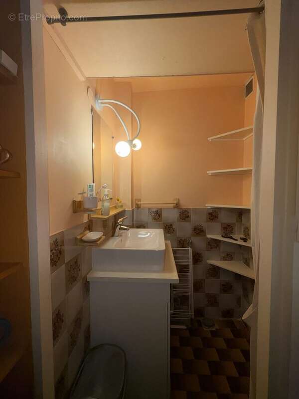 Appartement à AUZET