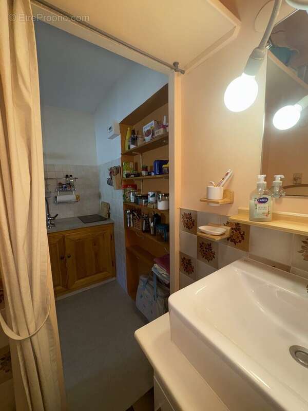 Appartement à AUZET