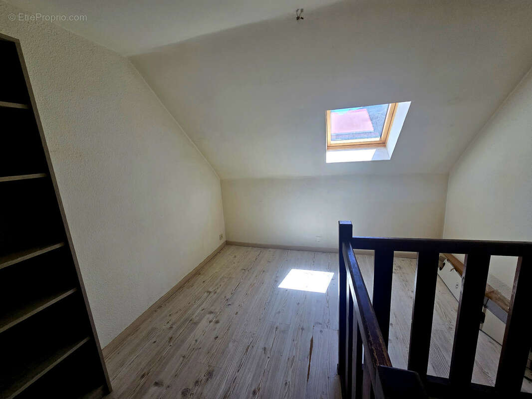 Appartement à LES THUILES