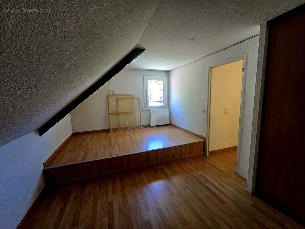 Appartement à LES THUILES