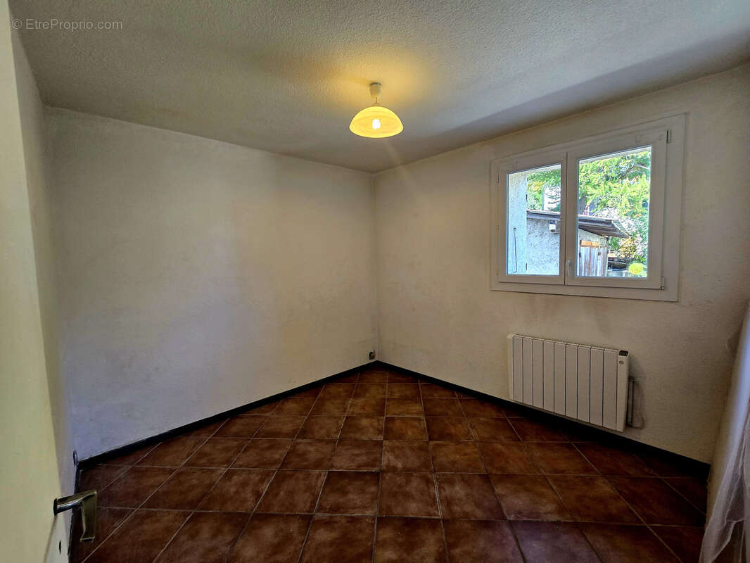 Appartement à LES THUILES