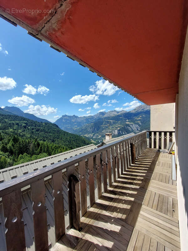 Appartement à UVERNET-FOURS