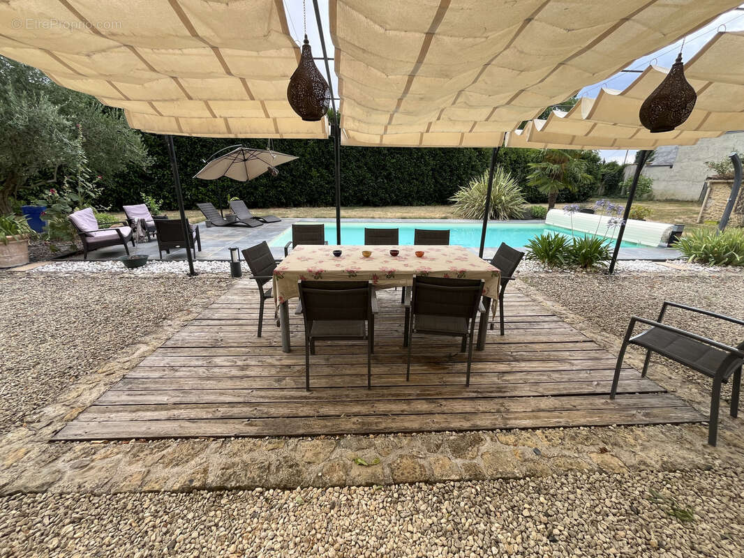 Maison à SAINT-VARENT