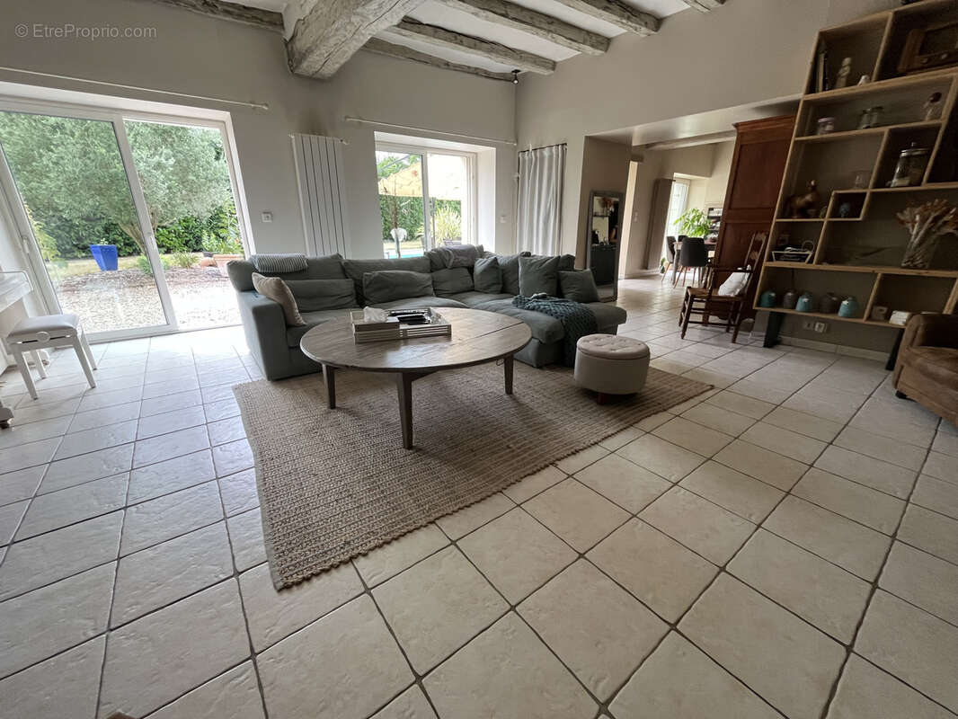 Maison à SAINT-VARENT