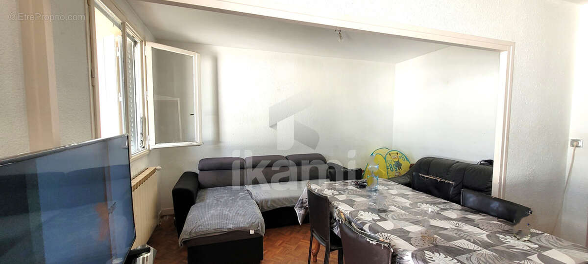 Appartement à ROMANS-SUR-ISERE