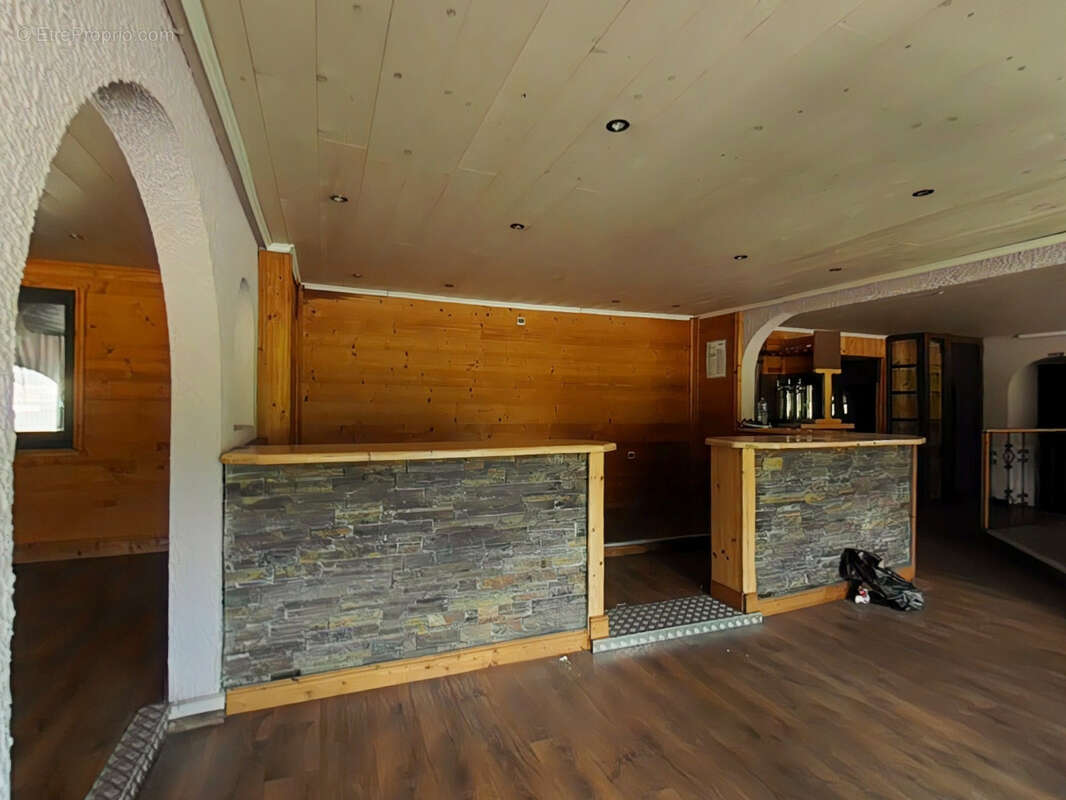 Commerce à ALBERTVILLE