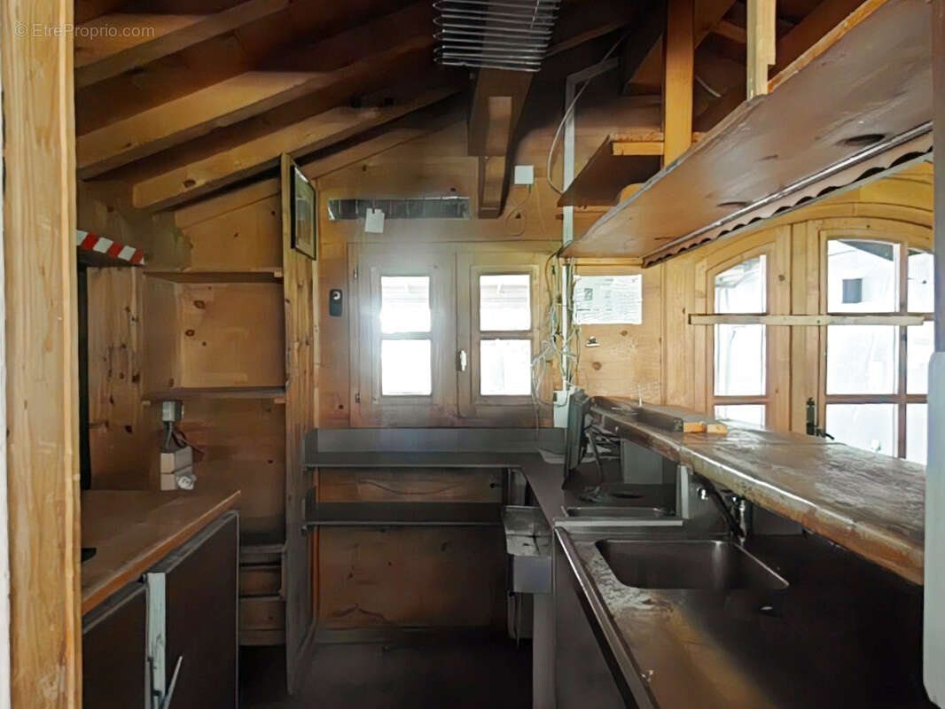 Commerce à ALBERTVILLE