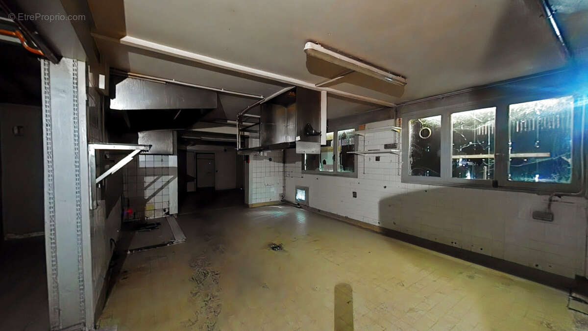 Commerce à ALBERTVILLE