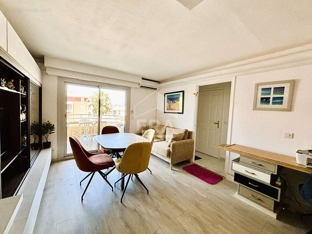 Appartement à FREJUS