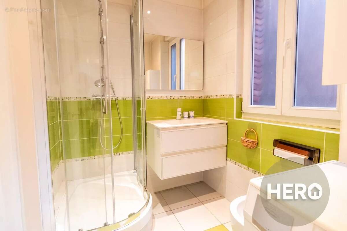 Appartement à LEVALLOIS-PERRET